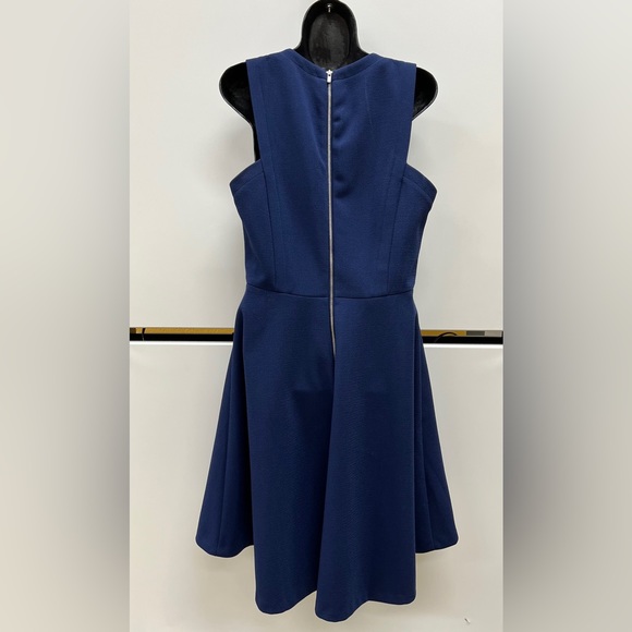 Banana Republic, size 8, navy dress - Picture 2 of 2